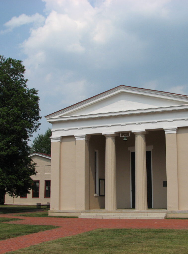 A photograph of Powhatan Courthouse in Powhatan County, Virginia, home of Life Beyond Pixels, providing web design in Powhatan and surrounding counties.